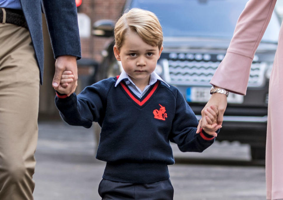 Prinz George von Cambridge kommt zu seinem ersten Schultag nach Thomas's Battersea (Bild: Getty Images)