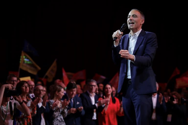 Raphaël Glucksmann, tête de liste aux européennes pour le PS et Place publique, lors d'un meeting à Tournefeuille, le 24 mars 2024 en Haute-Garonne (Valentine CHAPUIS)