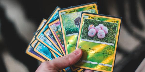 Empleado roba $1.5 MDP en cartas Pokémon y las esconde en casa de su madre