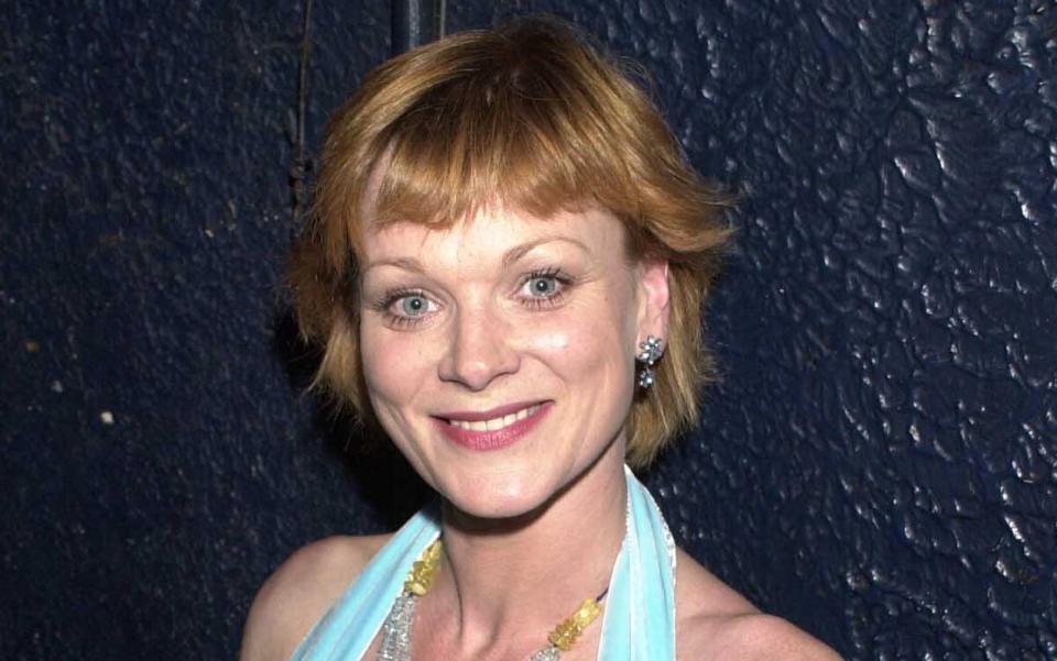 Samantha Bond