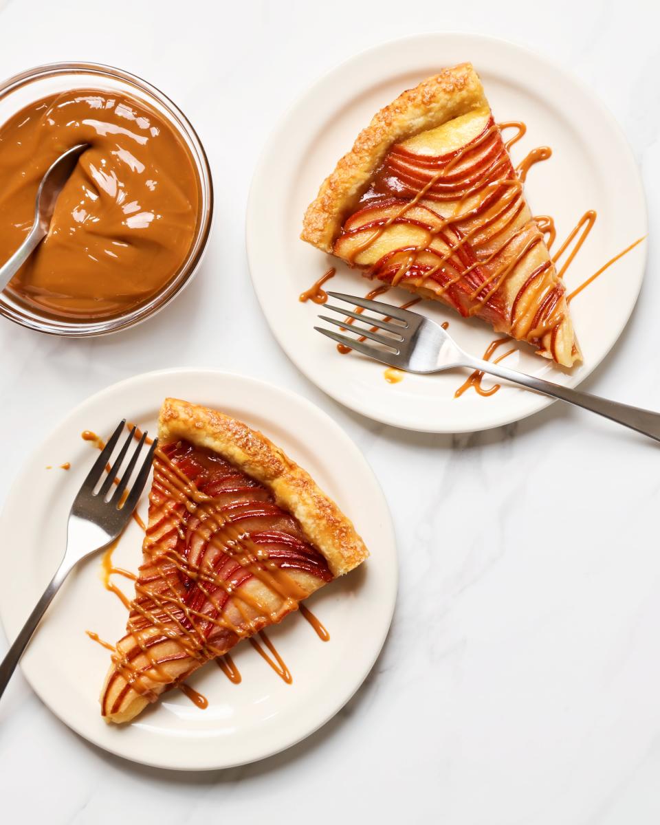 You could skip the drizzle of dulce de leche, but—don't.