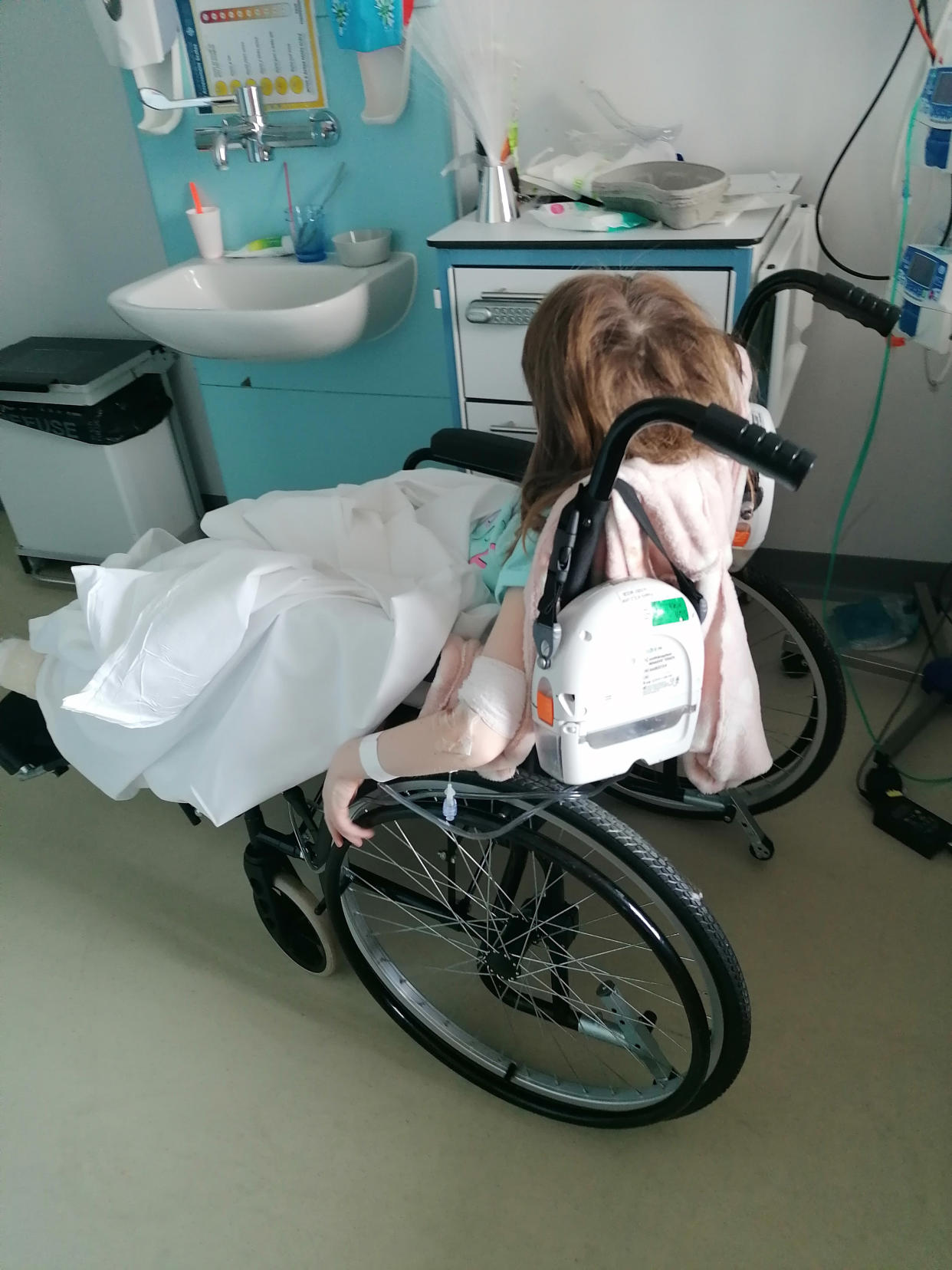 Annabelle will need a wheelchair for a few weeks as it is too painful to walk. (Caters)