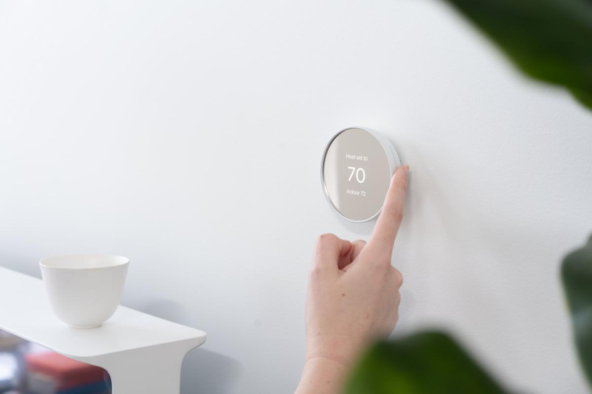 Nest Thermostat گوگل در معاملات جمعه سیاه به ۹۰ دلار کاهش می یابد