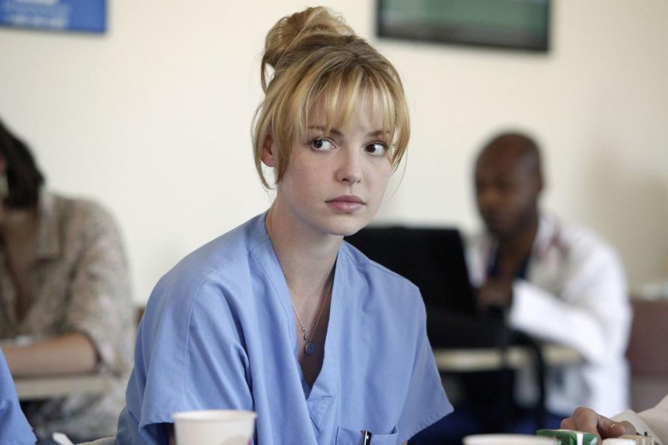 <p>Heigl was a member of the OG <em>Grey's Anatomy</em> class of interns, playing Izzie Stevens, who paid her way through medical school by modeling. </p>