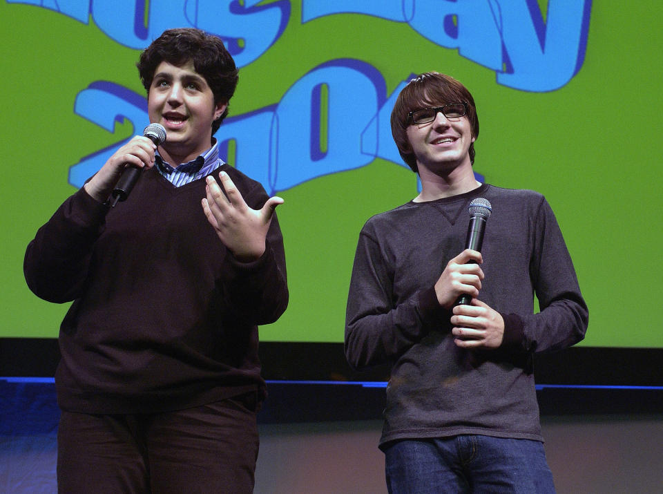 Josh Peck (L) and Drake Bell (Photo by Vince Bucci/Getty Images)