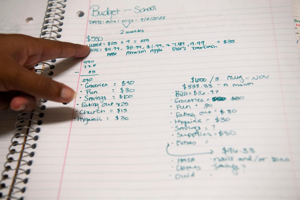 Aaliyah Riddle, a junior at Fisk University, goes through her budget and talks about the video she made explaining tips for college and budgeting.