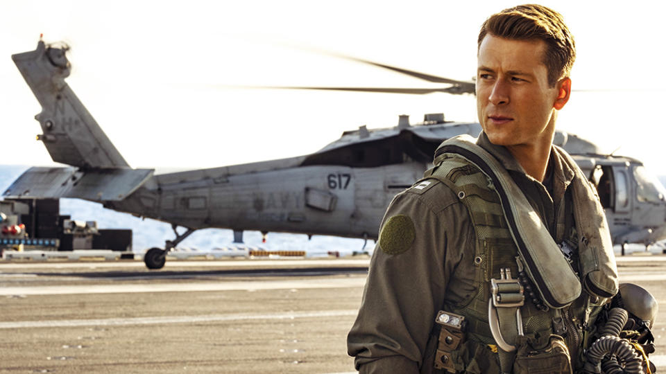 Glen Powell plays Hangman in "Top Gun: Maverick."