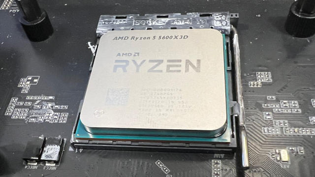 AMD Ryzen 5 5600X3D Review