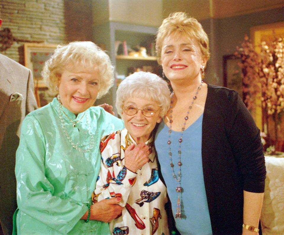 2000: A 'Golden Girls' Reunion