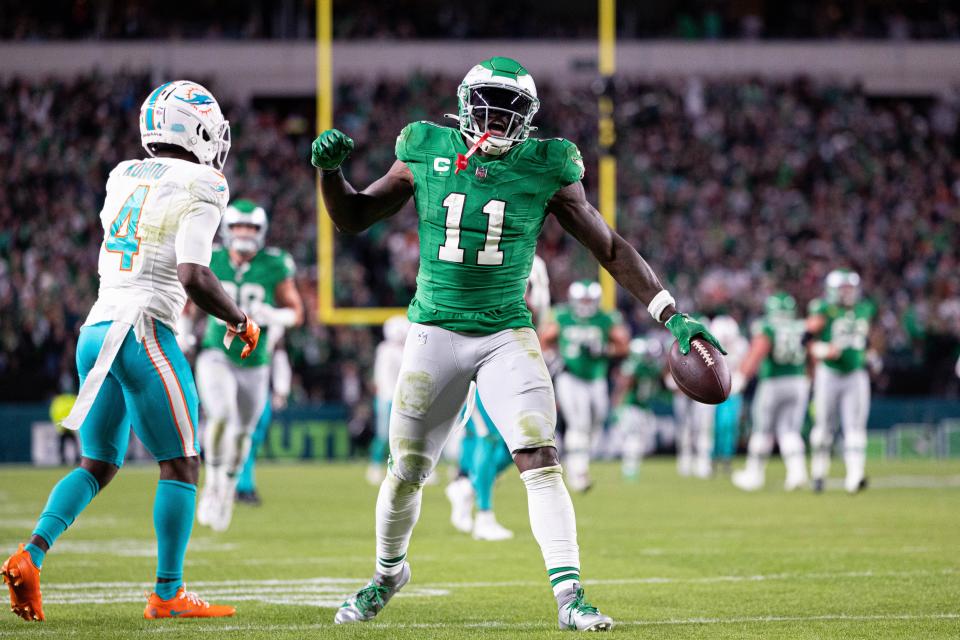 Philadelphia Eagles wide receiver A.J. Brown (11) reacts after a first down catch past Miami Dolphins cornerback Kader Kohou (4) during the fourth quarter at Lincoln Financial Field.