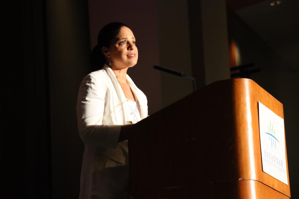 Emmy award-winning journalist and documentarian Soledad O'Brien delivered a heartfelt and humorous keynote address at the 20th annual SmartWomens Luncheon & Expo. The yearly event, hosted by St. Joseph's/Candler Health System, serves as a fundraiser for the Telfair Mammography Fund, which provides low- and no-cost breast cancer testing for un- and under-insured women.