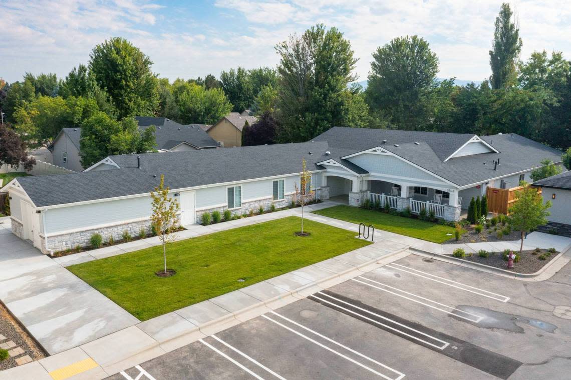 The BrightStar Care-brand memory care home at 5578 N. Eagle Road opened in August 2023. It is the Treasure Valley’s fifth BrightStar Care site. This and two yet-to-come BrightStar sites in the Treasure Valley are being developed in partnership with Boise’s Alturas Capital Partners. 