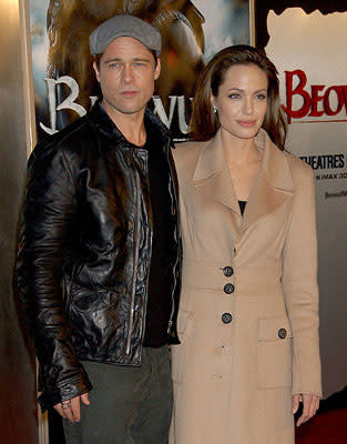 Brad Pitt and Angelina Jolie at the Westwood premiere of Paramount Pictures' Beowulf