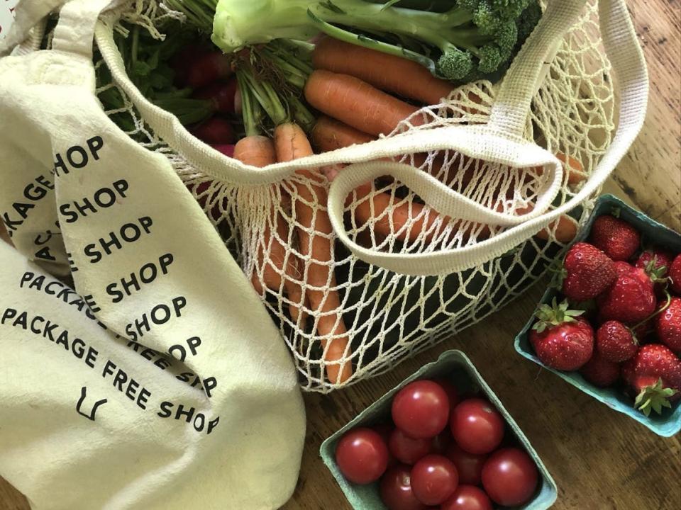 Vegetables and tote bags
