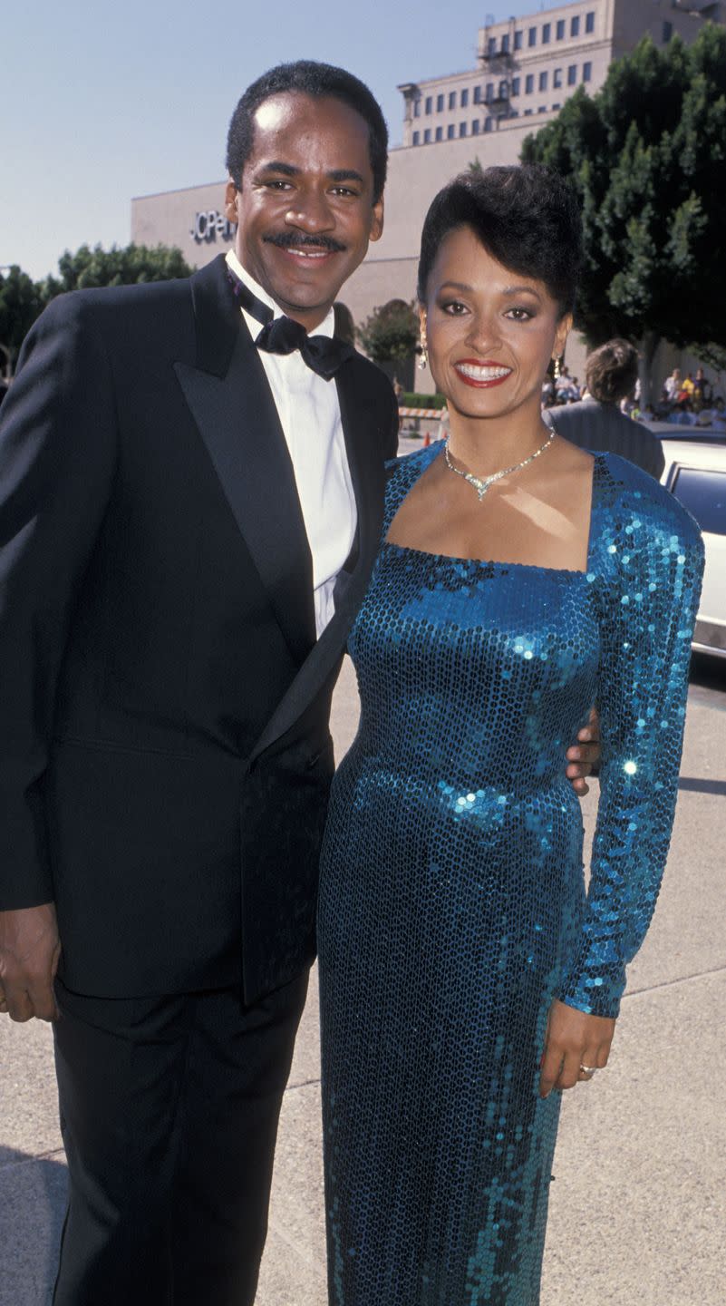 <p>Being married and in sequin never looked so good. The "Frank's Place" and "Fresh Prince" stars kept it classy.</p>