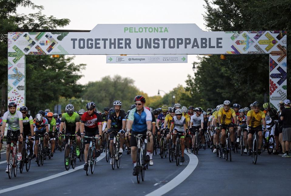 Riders start Pelotonia from North Bank Park in 2019.