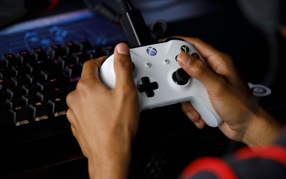 Best Cyber Monday gaming deals 2019 - top UK offers on Nintendo Switch, PS4, Xbox consoles and games - Patrick T. Fallon/Bloomberg