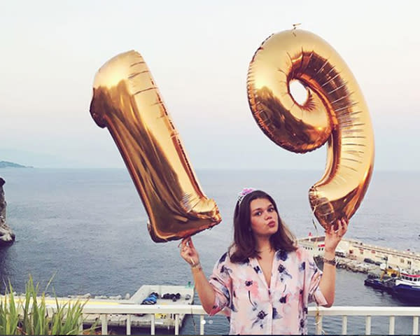 <p>La jeune Camille a fêté en grandes pompes ses 19 ans à Monaco le 15 juillet dernier.<br> Crédit photo : Instagram Camille Gottlieb </p>