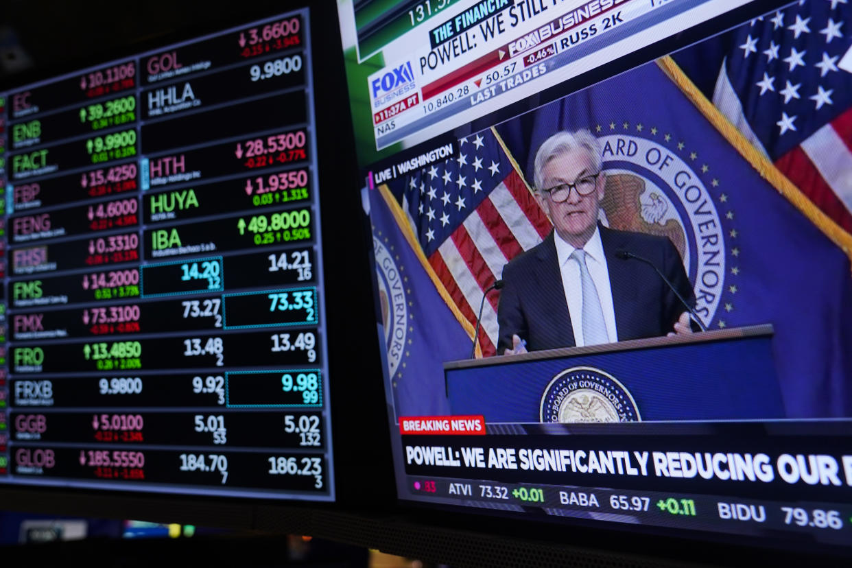 FTSE  Traders work on the floor at the New York Stock Exchange as the Federal Reserve chairman Jerome Powell speaks after announcing a rate increase in New York, Wednesday, Nov. 2, 2022. (AP Photo/Seth Wenig)