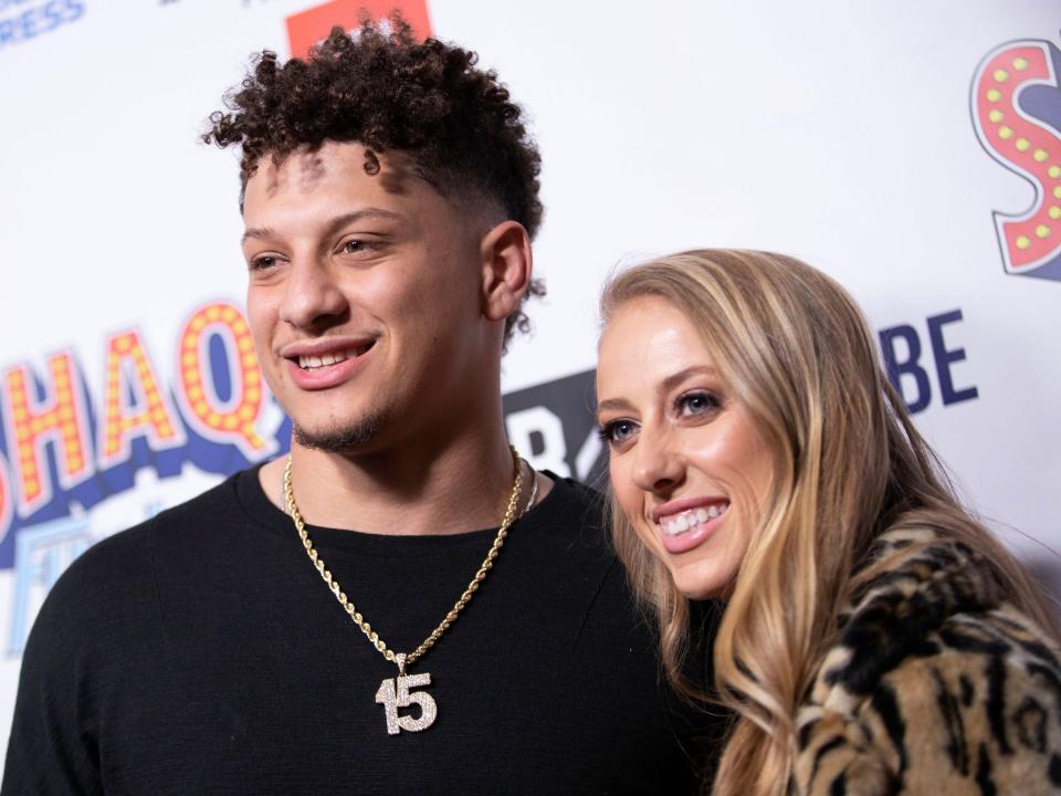 Patrick Mahomes and Brittany Matthews attend a red carpet.