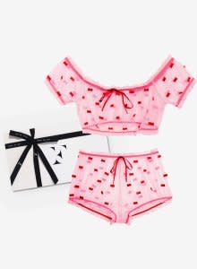 Ruched-Bow-Gift-Set