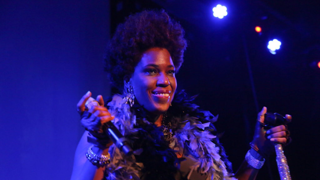 Macy Gray