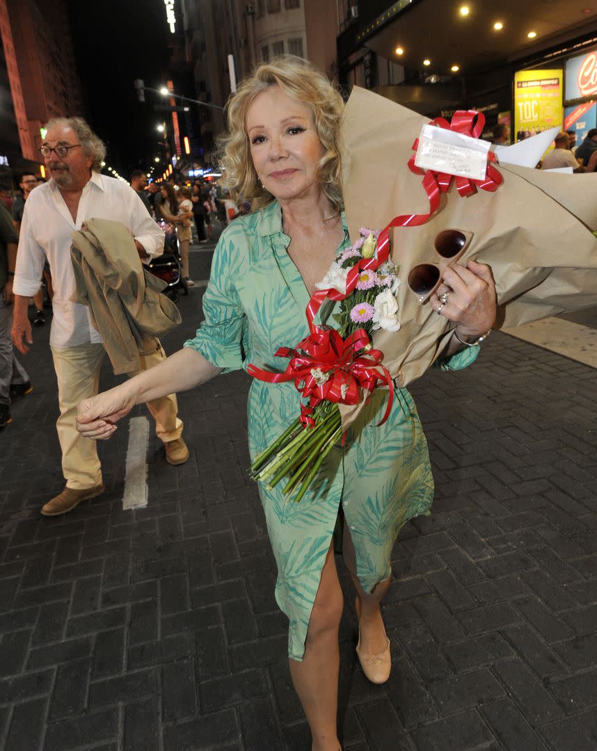 La actriz debutó en calle Corrientes con 