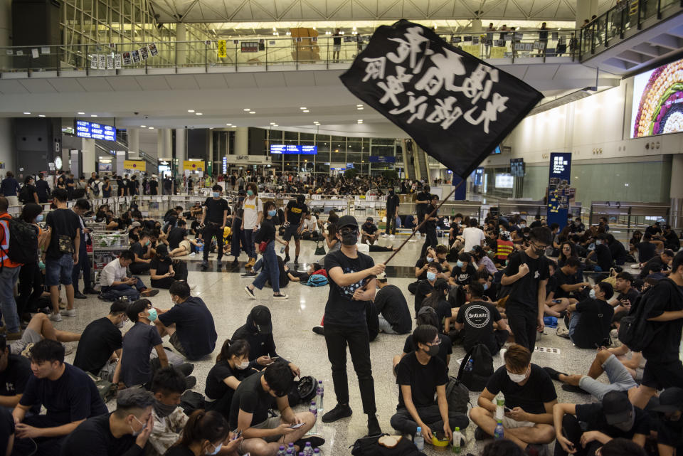 The numbers of protestors at HK airport have eventually dropped after five days. Source: AAP 