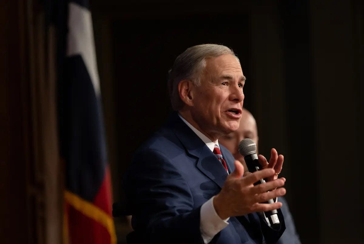 Under Gov. Greg Abbott’s orders, Texas began busing migrants to cities around the U.S. last year. On Sunday, a bus from Brownsville with 37 migrants aboard drove to Los Angeles as Tropical Storm Hilary was striking Southern California.