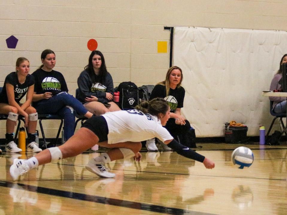 Sydney Anderes lunges toward the ball against Abilene Sept. 10.