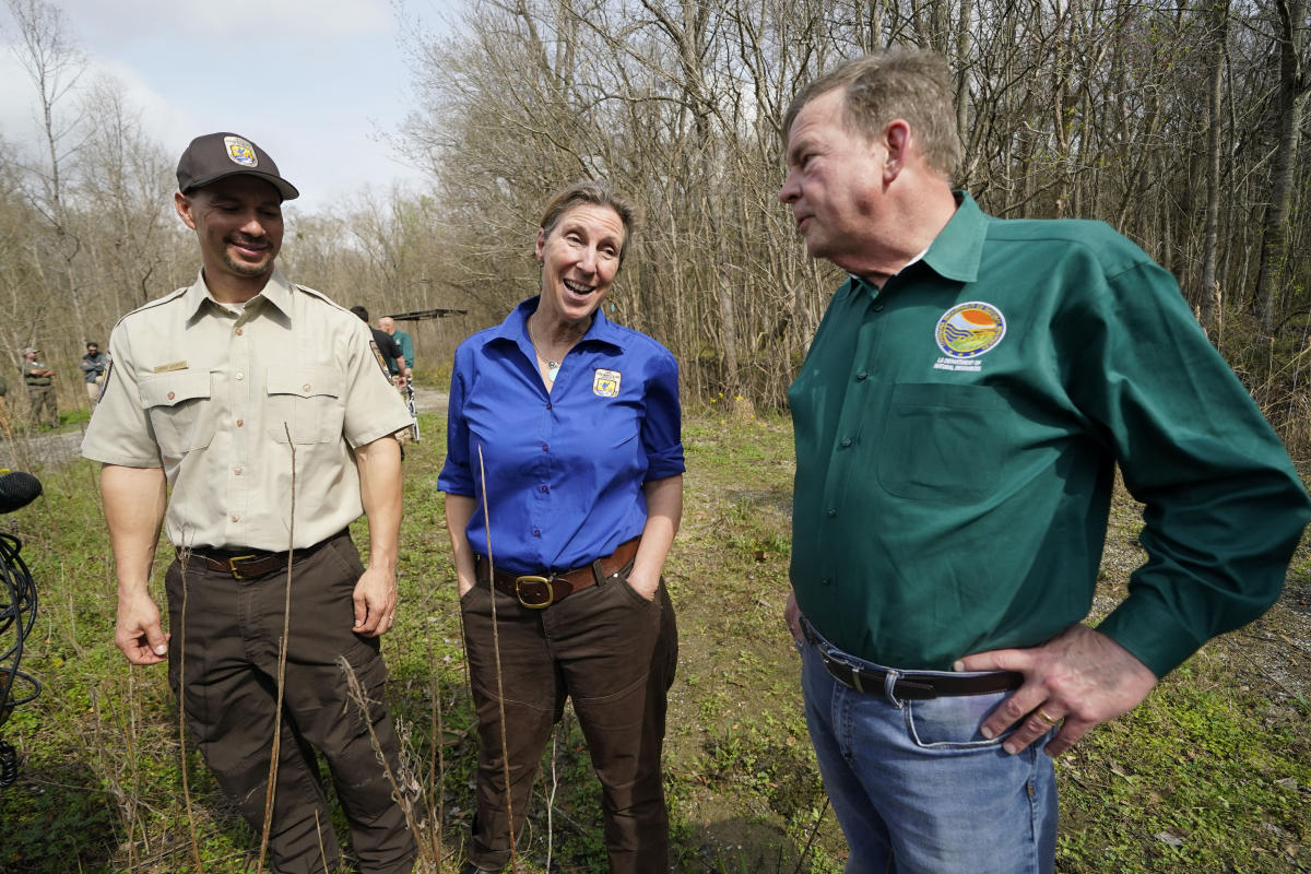 #Scientists challenge US wildlife director’s qualifications