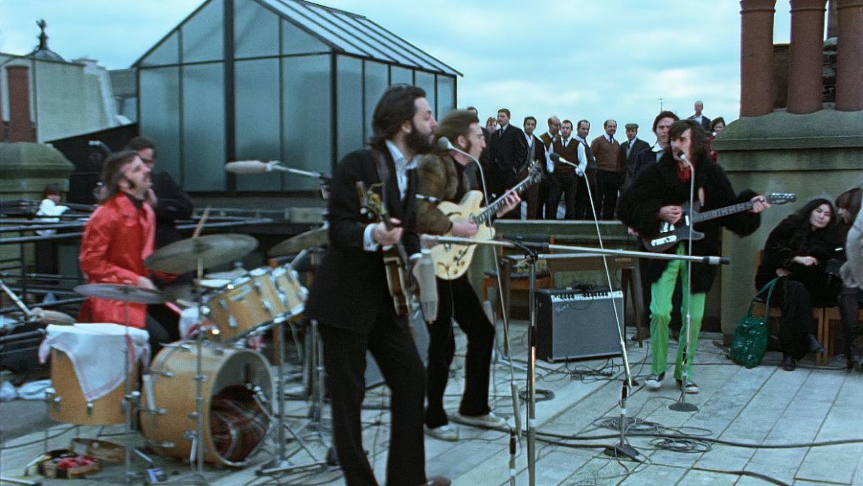  The Beatles rooftop concert in 1969. 