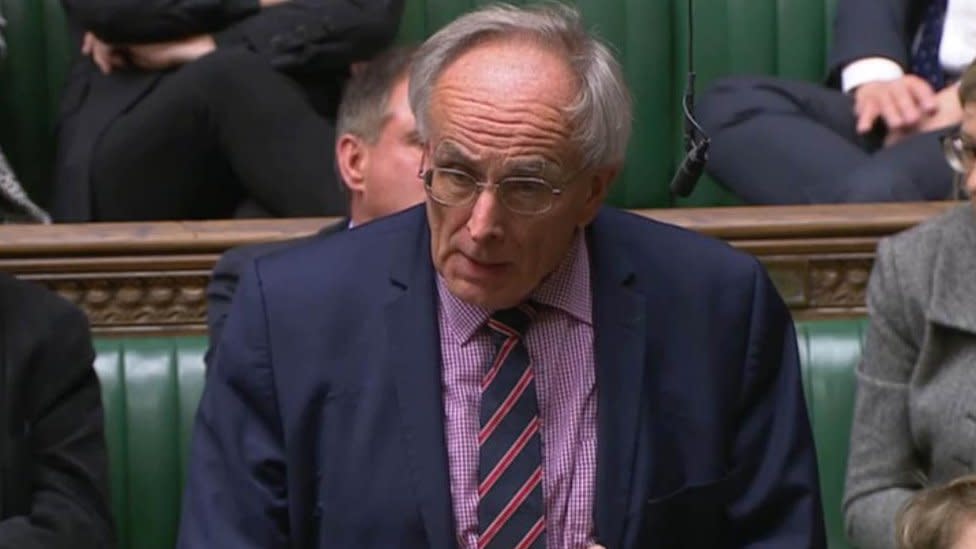 MP Peter Bone returns to vote on a bill regarding Rwanda