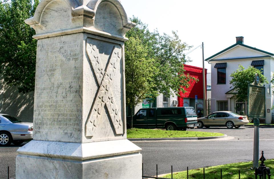 An 1899 Confederate memorial in downtown Monticello by the Jefferson County Courthouse. "Our fallen heroes" are the words in block capital letters on the other side of the base.