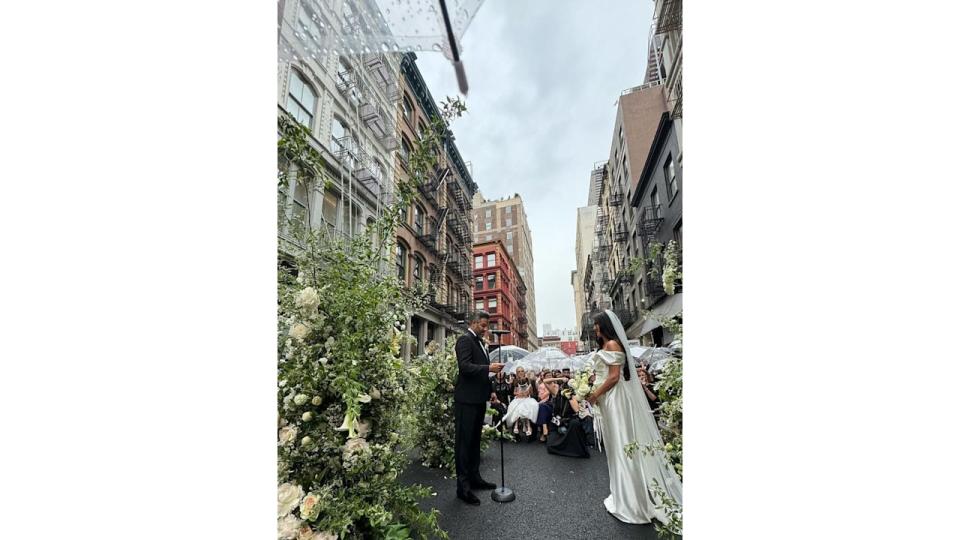 Man and woman getting married 