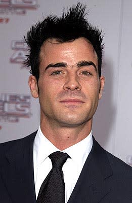 Justin Theroux at the LA premiere of Columbia's Charlie's Angels: Full Throttle