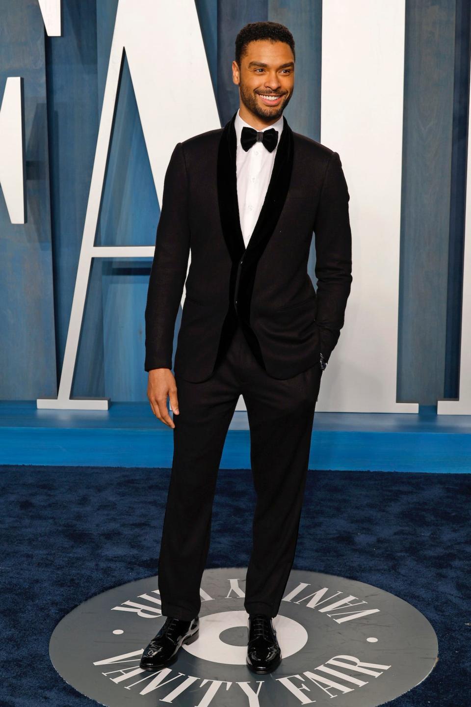 Regé-Jean Page at the Vanity Fair Oscars party on March 27, 2022.