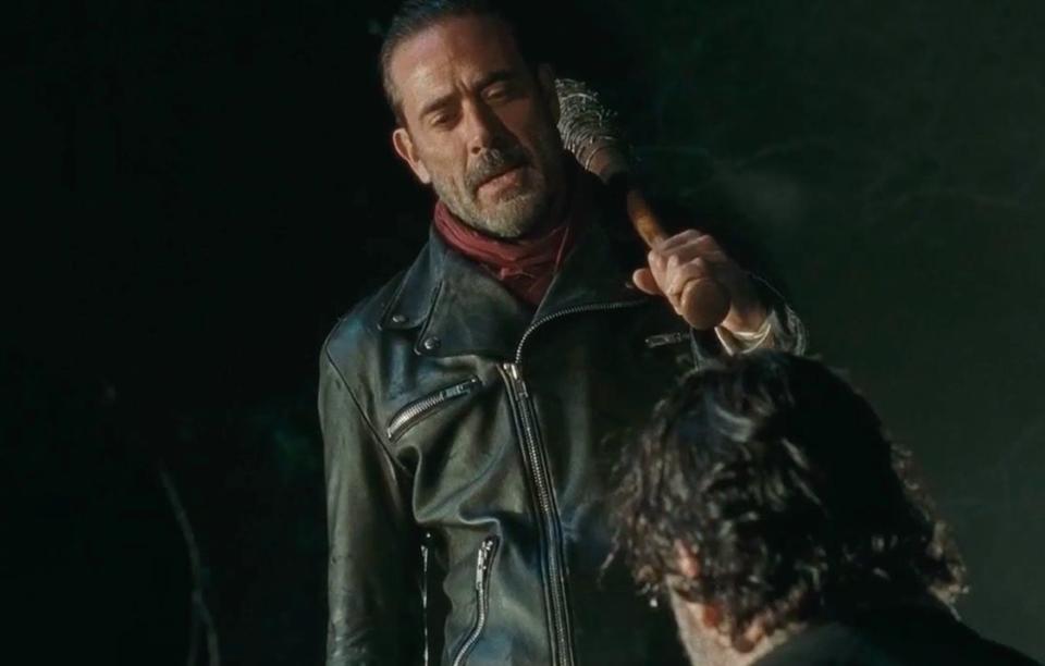 We know who gets killed at the end of the Season 6 “Walking Dead” finale *gulp*