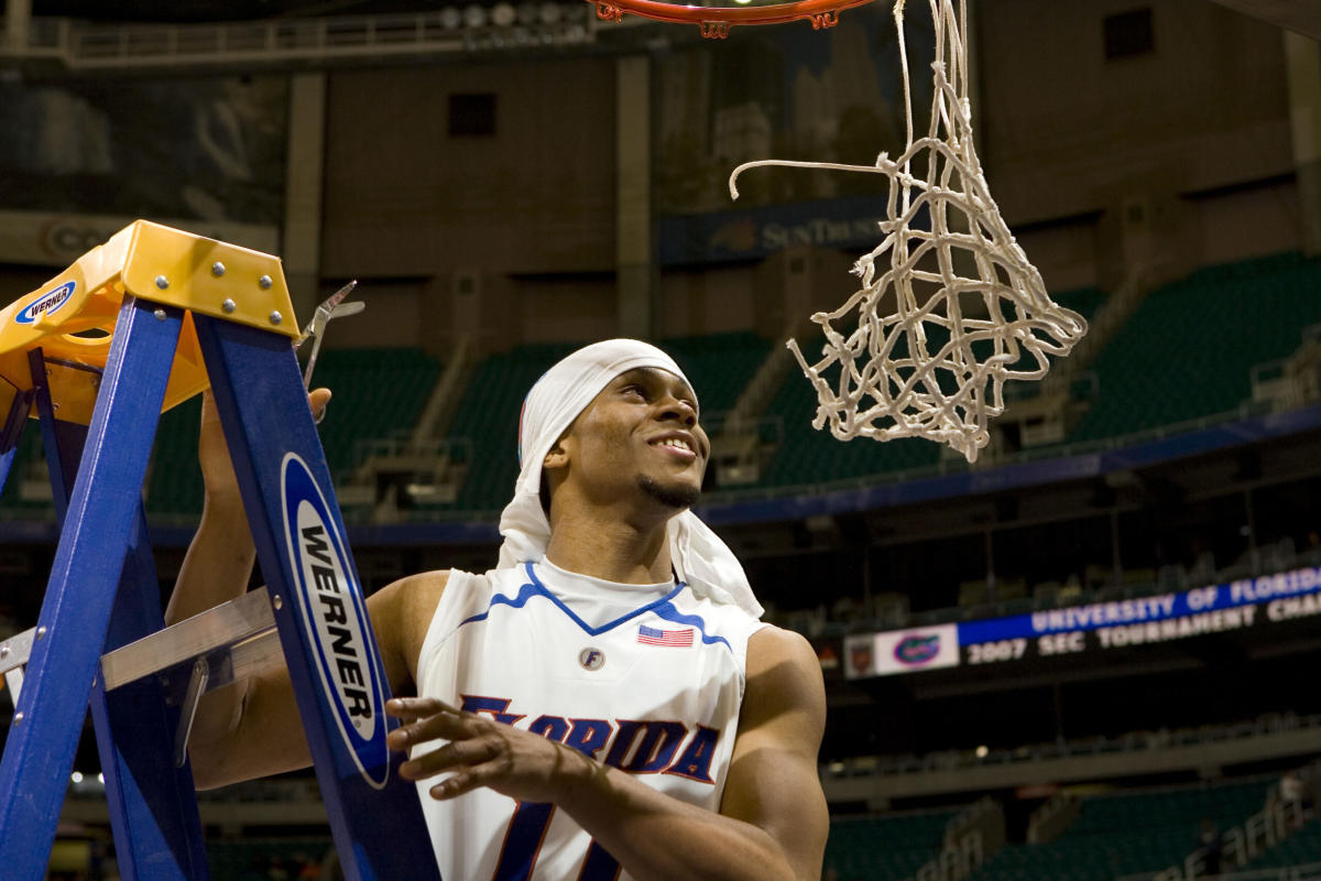 Gator Trailblazers Thank Their Biggest Fans - University of Florida  Advancement