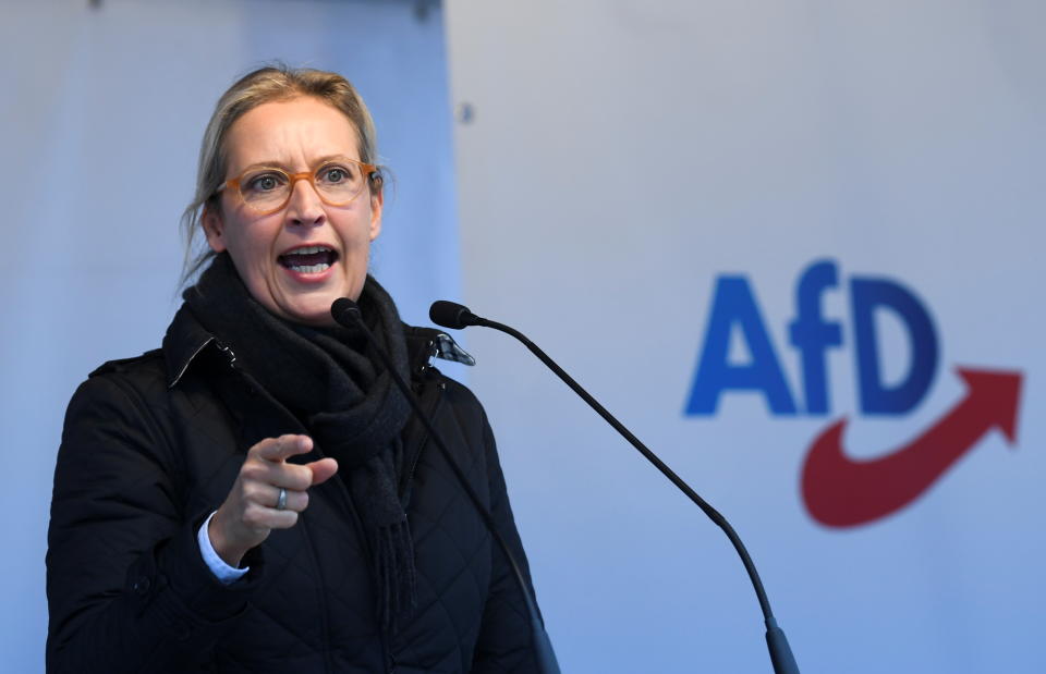 AfD-Politikerin Alice Weidel bei einer Wahlkampfrede 2021 (Bild: REUTERS/Annegret Hilse)