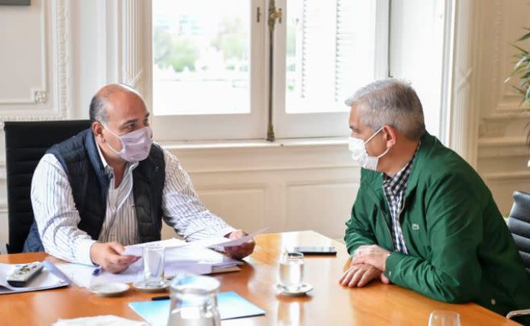 Juan Manzur junto al ministro de Agricultura, Julián Domínguez