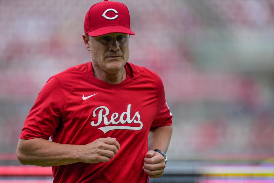 Cincinnati Reds manager David Bell (25) returns to the dugout after a mound visit in the third inning of the MLB National League game between the Cincinnati Reds and the Milwaukee Brewers at Great American Ball Park in downtown Cincinnati on Saturday, June 3, 2023.