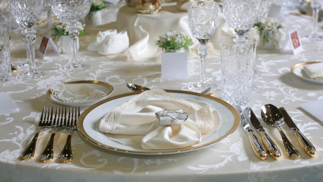 celebration table setting