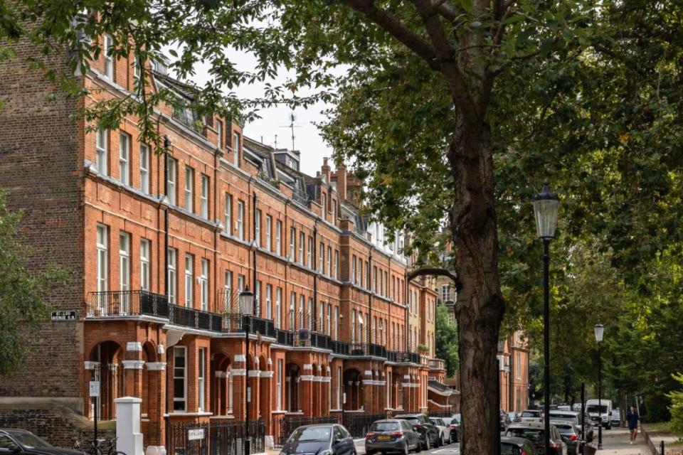 Cheyne Gardens in the most historic part of Chesea in Central London