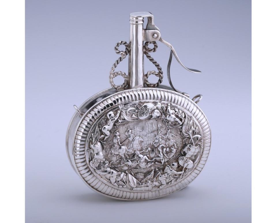 Claes Baardt Silver Powder Flask, c. 1680, by Claes Fransen Baardt.