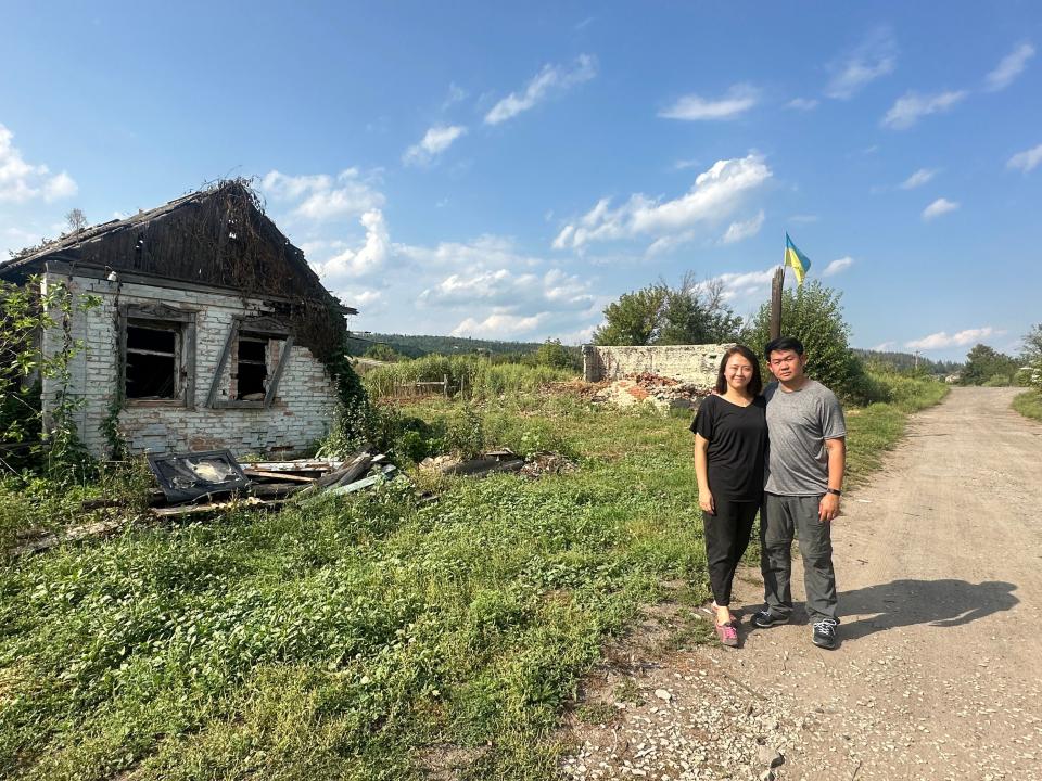 Lam and Taslim traveled to several neighborhoods where shelling had destroyed buildings.