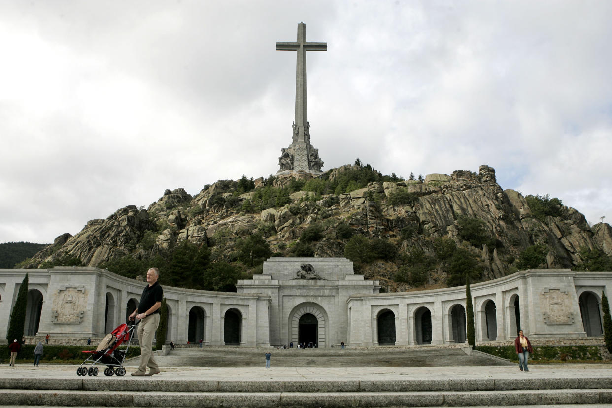 Tourists visit the Valle de los Caidos (Valley of the Fallen), in El  Escorial, near Madrid, Spain Tuesday Sept. 3, 2006  (AP Photo/Paul White)