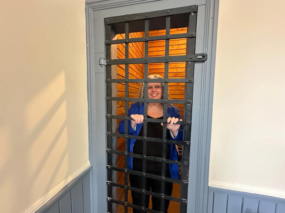 Taraesa Tellier, West Elgin's deputy mayor, is considering spending a night in the jail as part of fundraising efforts for the city's town hall, home to Rodney's second oldest jail. 