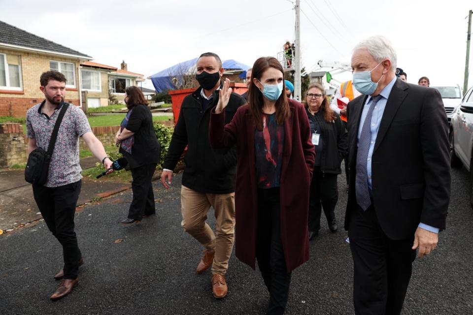 Auckland mayor Phil Goff (R) with prime minister Jacinda Ardern (Getty Images)