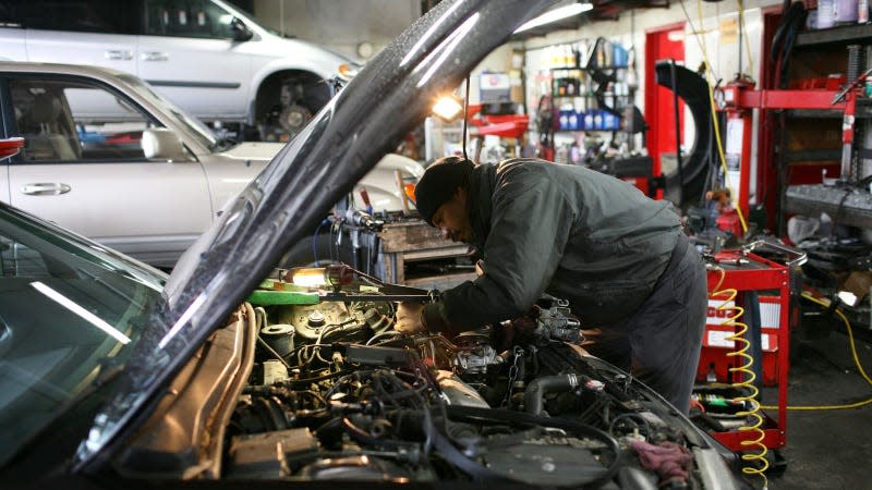 What is the worst job you’ve attempted on your car? - Photo: Justin Sullivan (Getty Images)